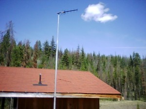 Beautifully mounted Yagi antenna; outlet pipe behind it