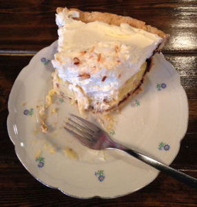 Coconut cream pie